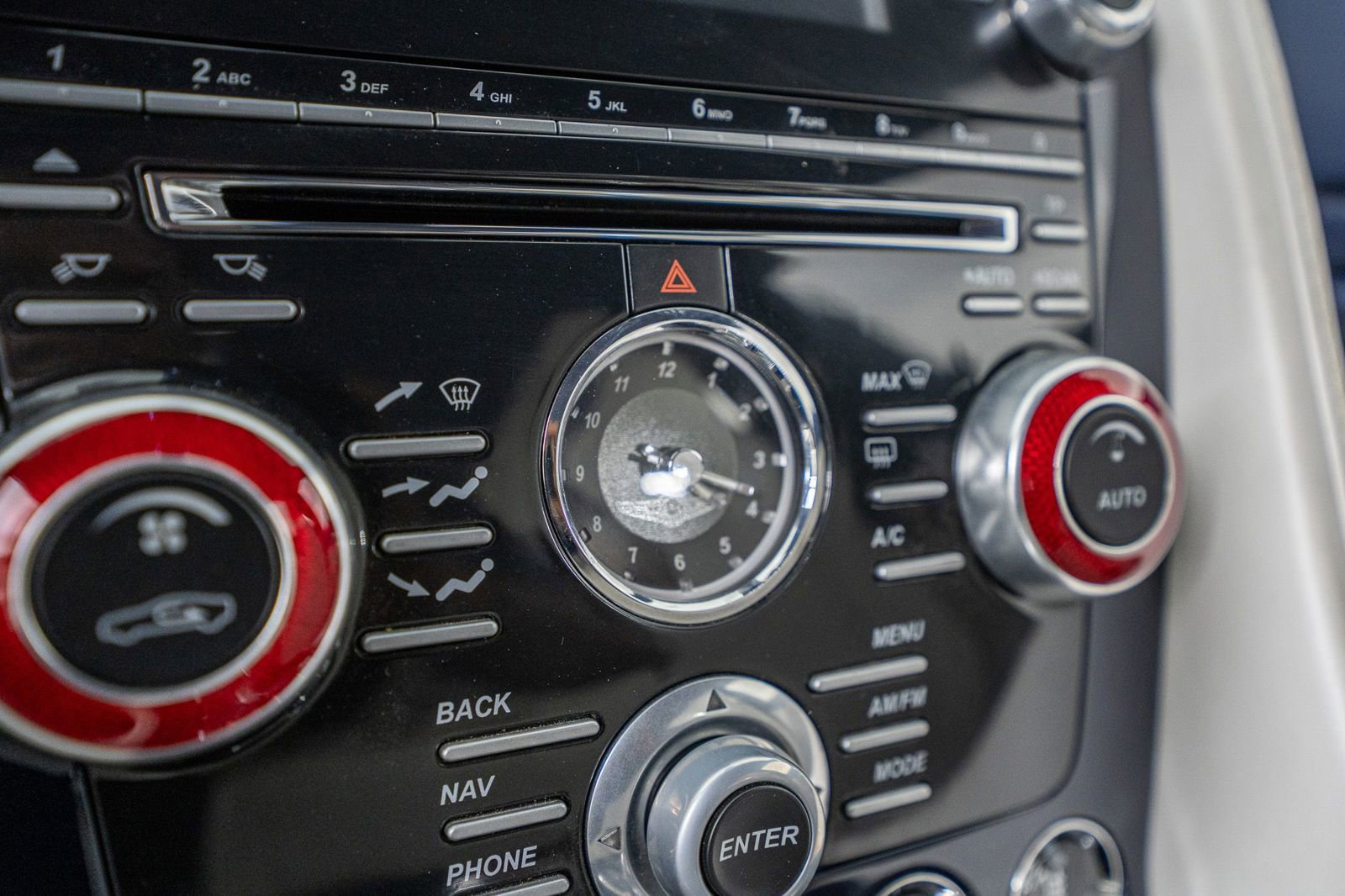 Used 2018 Aston Martin Lagonda RWD image 38