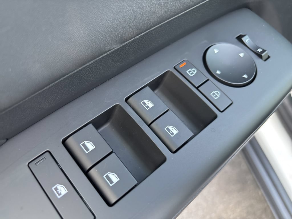 New 2026 Hyundai Kona SEL Premium AWD/4WD image 13