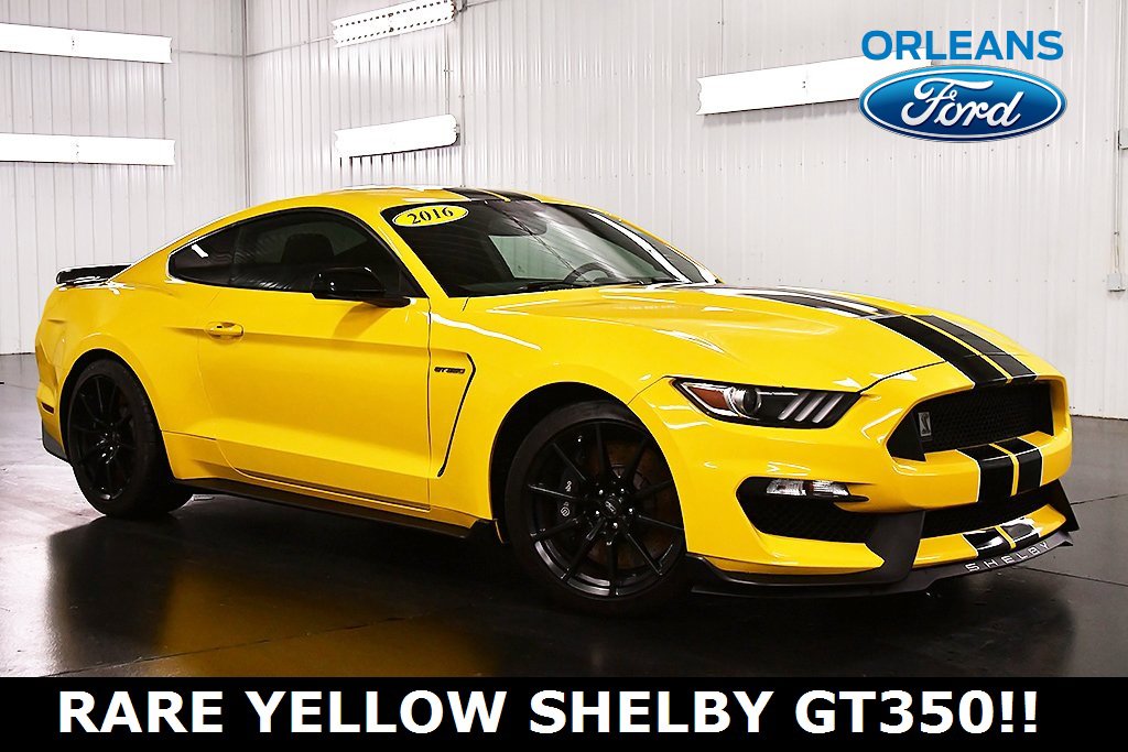 Used 2016 Ford Mustang Shelby GT350 w/ Track Package image 1