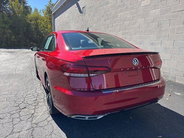 Used 2020 Volkswagen Passat 2.0T R-Line image 8
