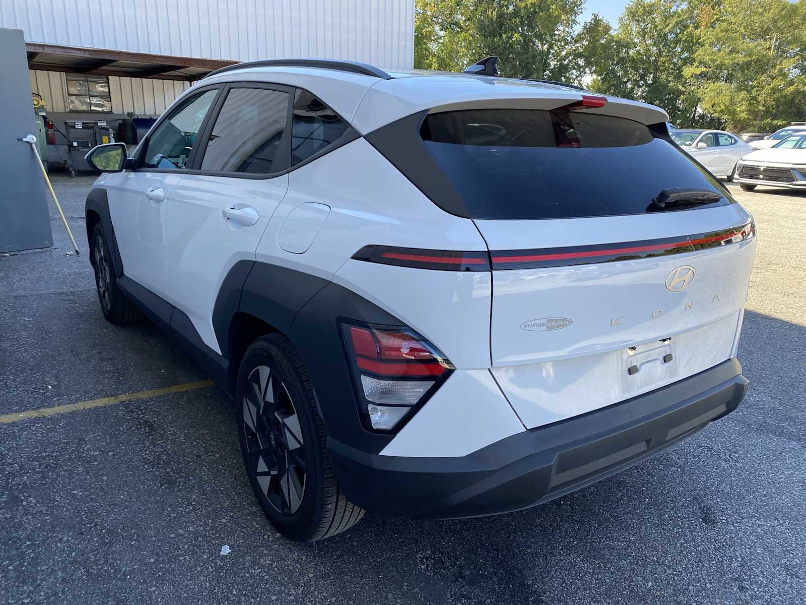 Used 2024 Hyundai Kona SEL w/ Convenience Package image 4