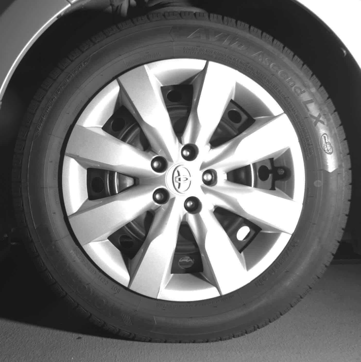 Used 2016 Toyota Corolla LE FWD image 9