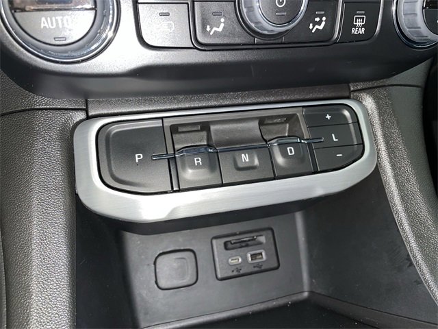 Certified 2023 GMC Acadia SLT w/ Elevation Edition image 33