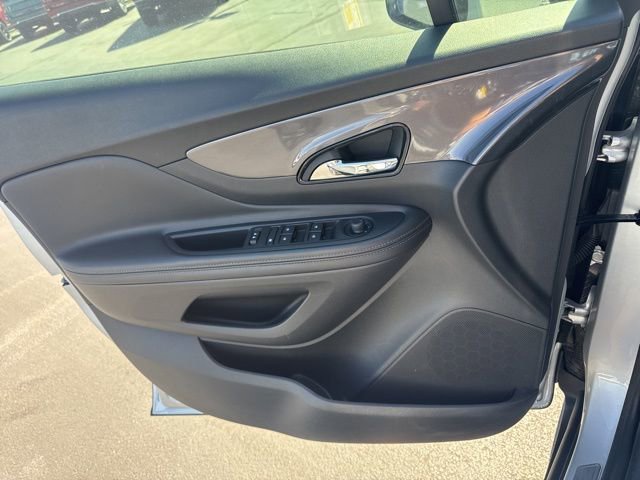 Used 2022 Buick Encore Preferred w/ Safety Package II image 16