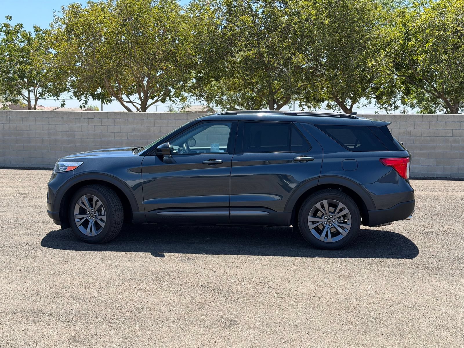Certified 2023 Ford Explorer XLT w/ Equipment Group 202A RWD image 11