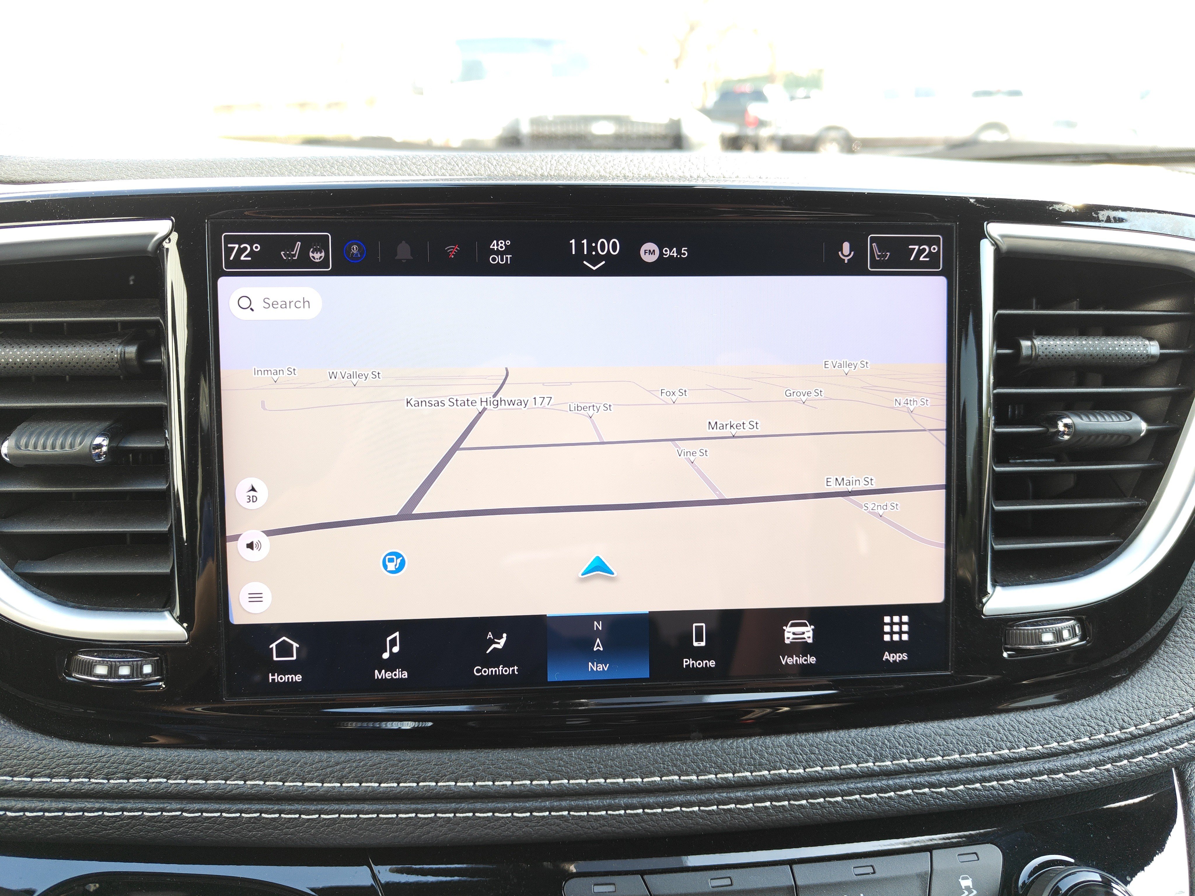Used 2025 Chrysler Pacifica Limited FWD image 34