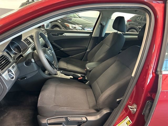 Used 2016 Volkswagen Passat 1.8T S image 13