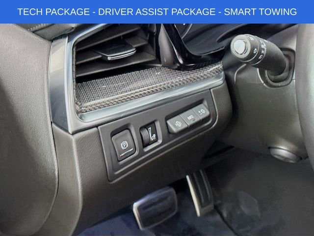 Used 2024 Cadillac XT5 Sportv w/ Technology Package image 13