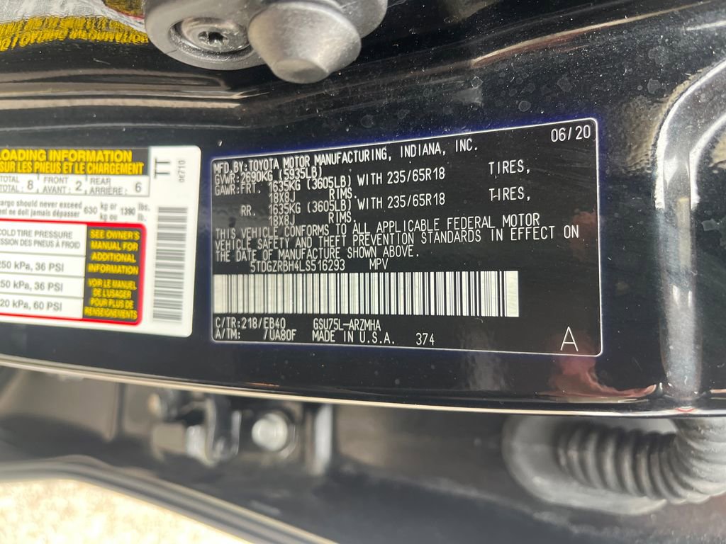 Certified 2020 Toyota Highlander XLE image 28