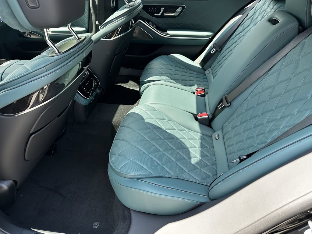 New 2027 Mercedes-Benz S 580 4MATIC Sedan image 25