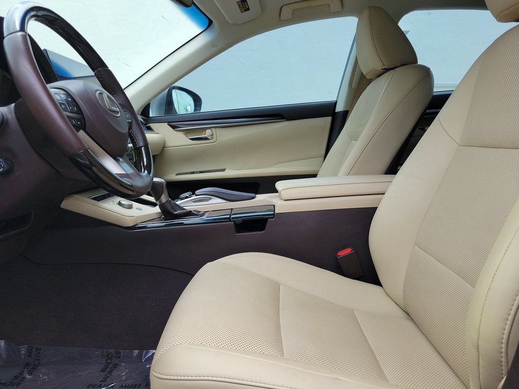 Used 2017 Lexus ES 350 w/ Navigation System Package FWD image 23