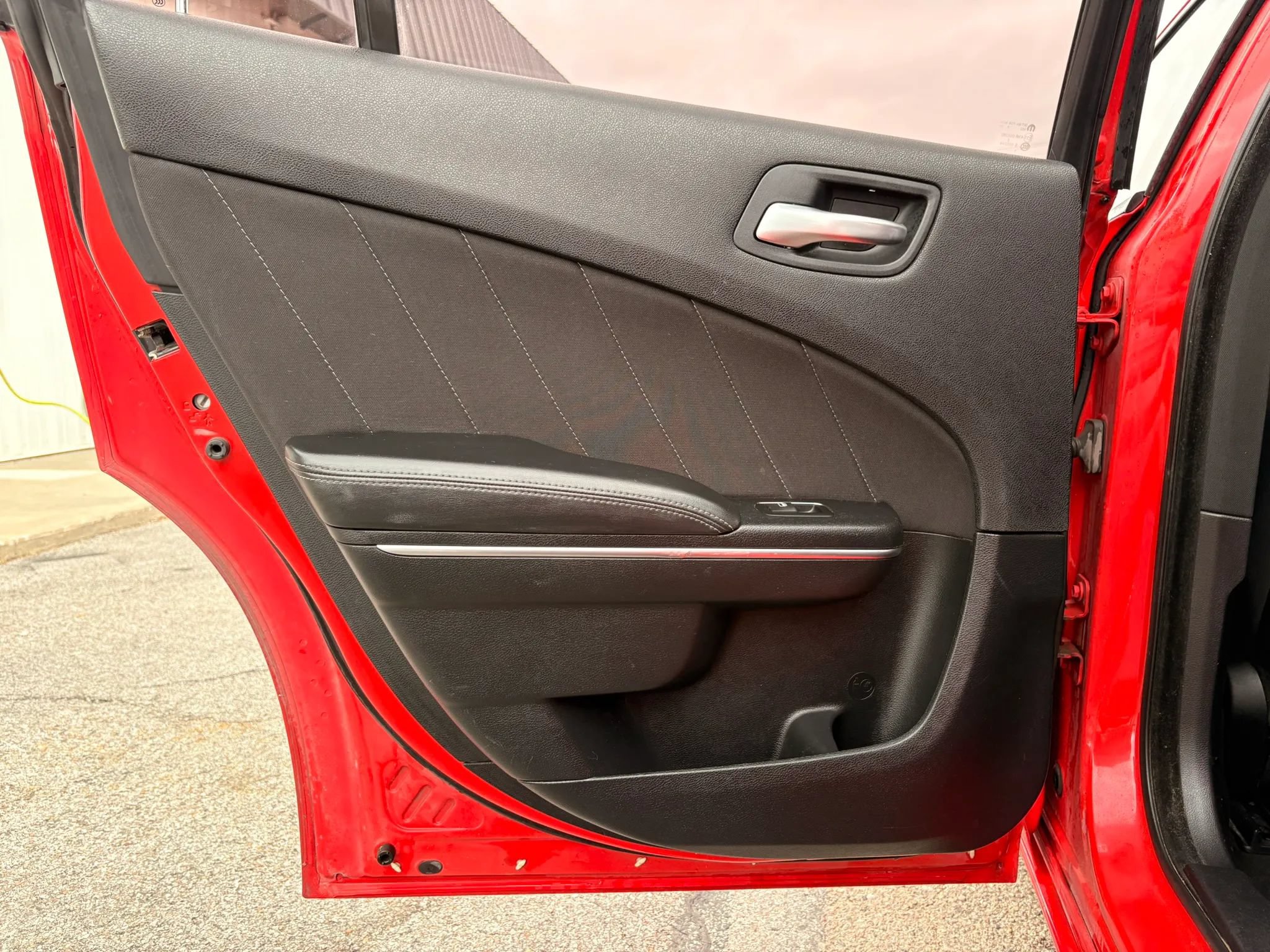 Used 2016 Dodge Charger R/T RWD image 13