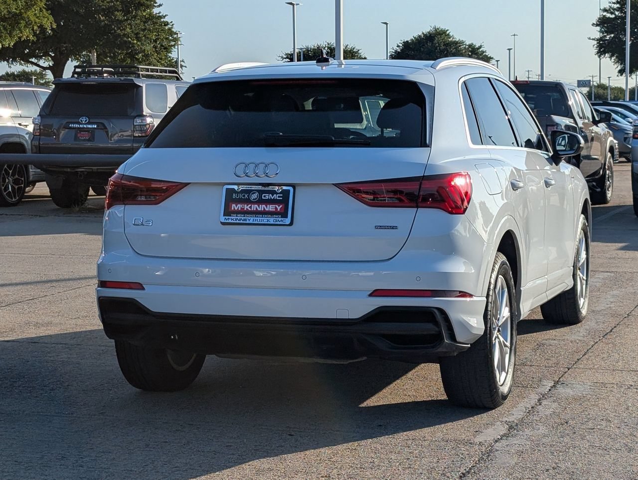 Used 2024 Audi Q3 2.0T Premium Plus w/ Premium Plus Package AWD/4WD image 4