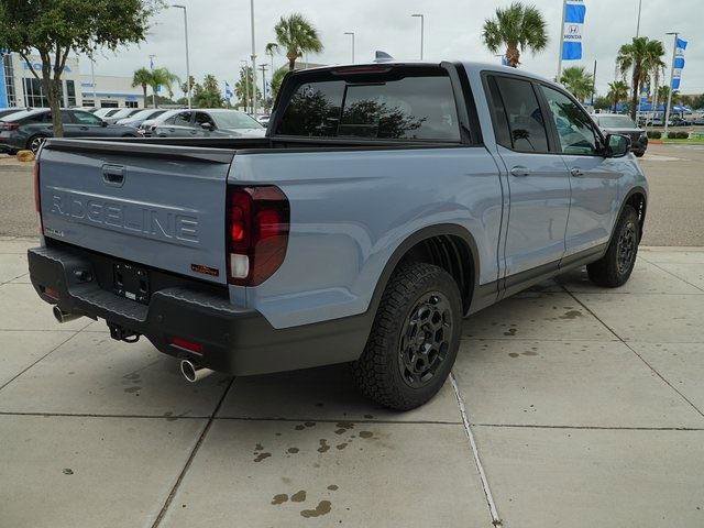 Used 2025 Honda Ridgeline TrailSport+ image 5