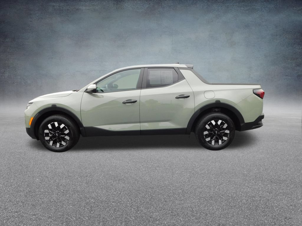 Used 2025 Hyundai Santa Cruz SE FWD image 8