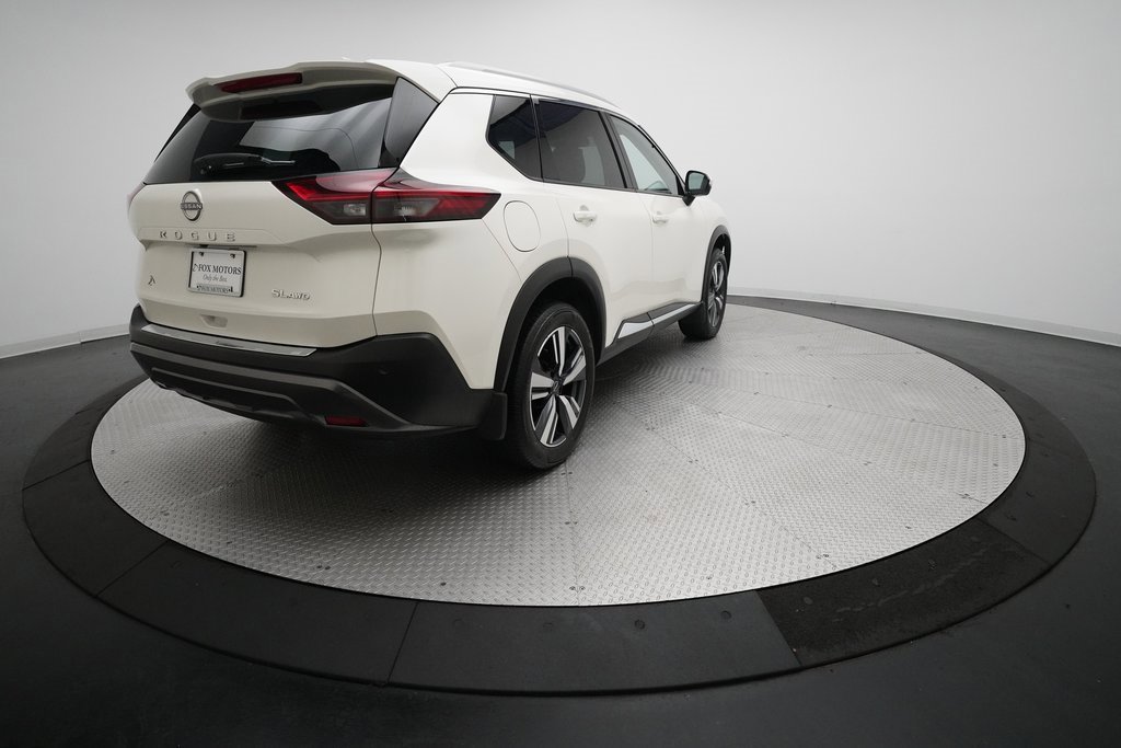 Used 2023 Nissan Rogue SL image 37