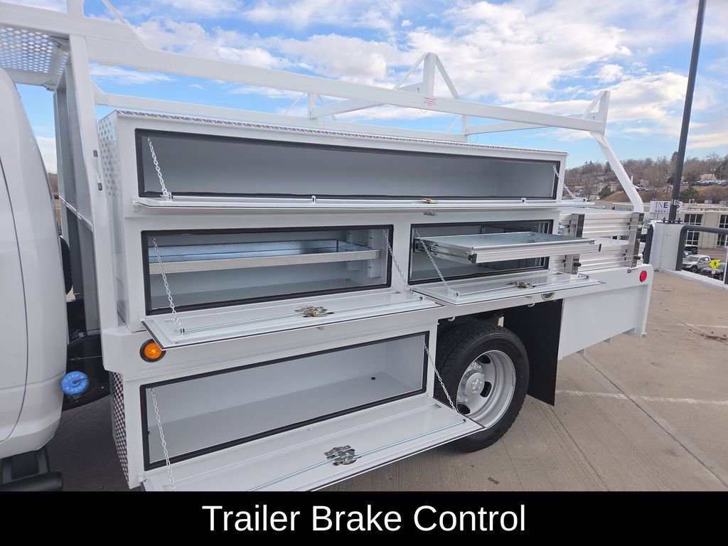 New 2026 RAM 5500 Tradesman w/ Chrome Appearance Group image 28