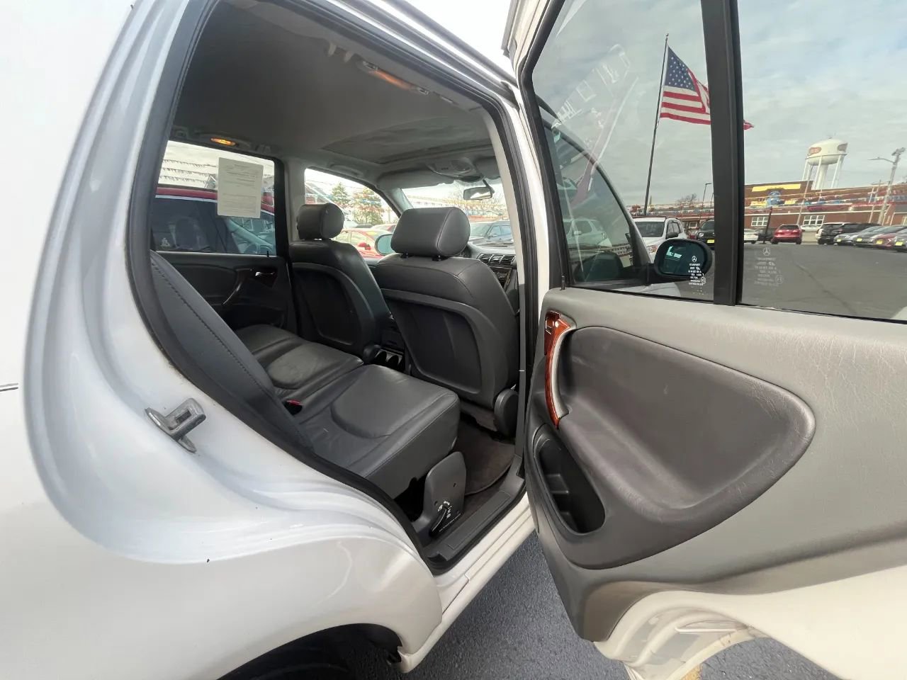 Used 1999 Mercedes-Benz ML 430 4MATIC image 13