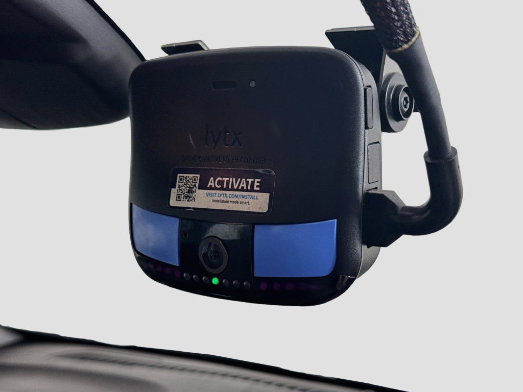 Used 2020 Chevrolet Trax LS FWD image 39