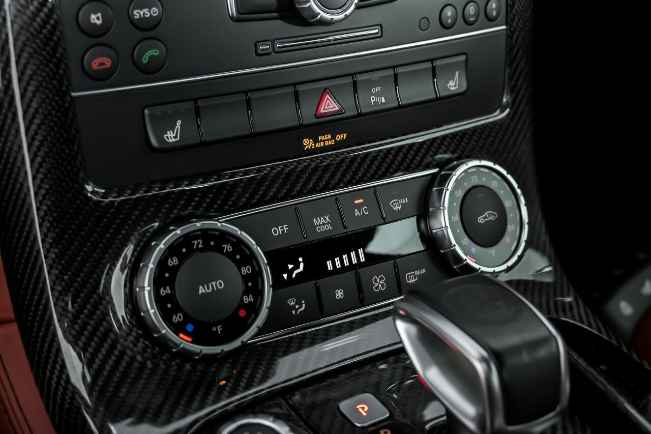 Used 2012 Mercedes-Benz SLS AMG Coupe image 35