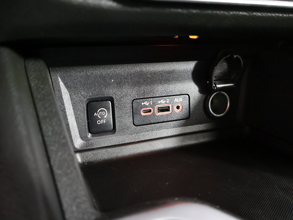Used 2024 Nissan Sentra SR FWD image 44