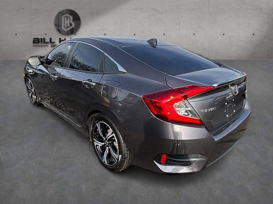 Used 2017 Honda Civic Touring image 8