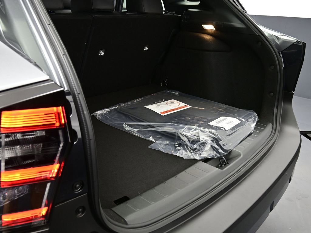 New 2026 Nissan Kicks SR w/ SR Premium Package image 20