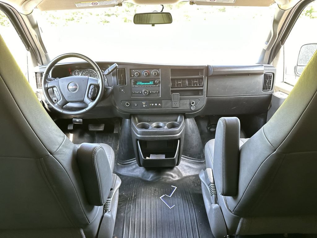 Used 2023 GMC Savana 2500 w/ Driver Convenience Package RWD image 10