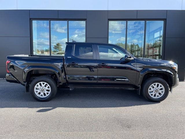 Used 2024 Toyota Tacoma SR5 image 5