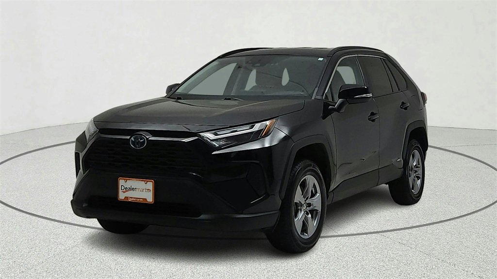 Used 2022 Toyota RAV4 XLE