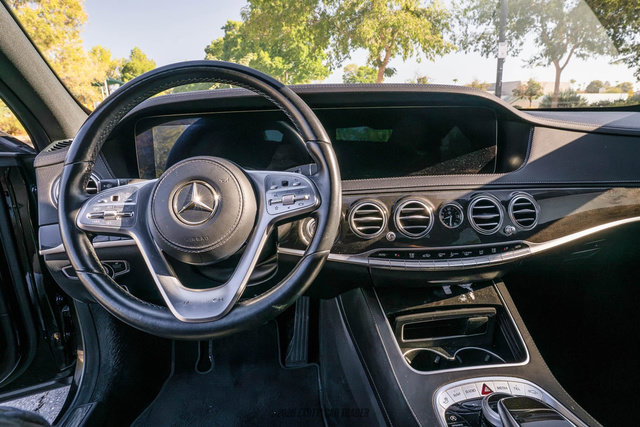 Used 2020 Mercedes-Benz S 560 Sedan image 21