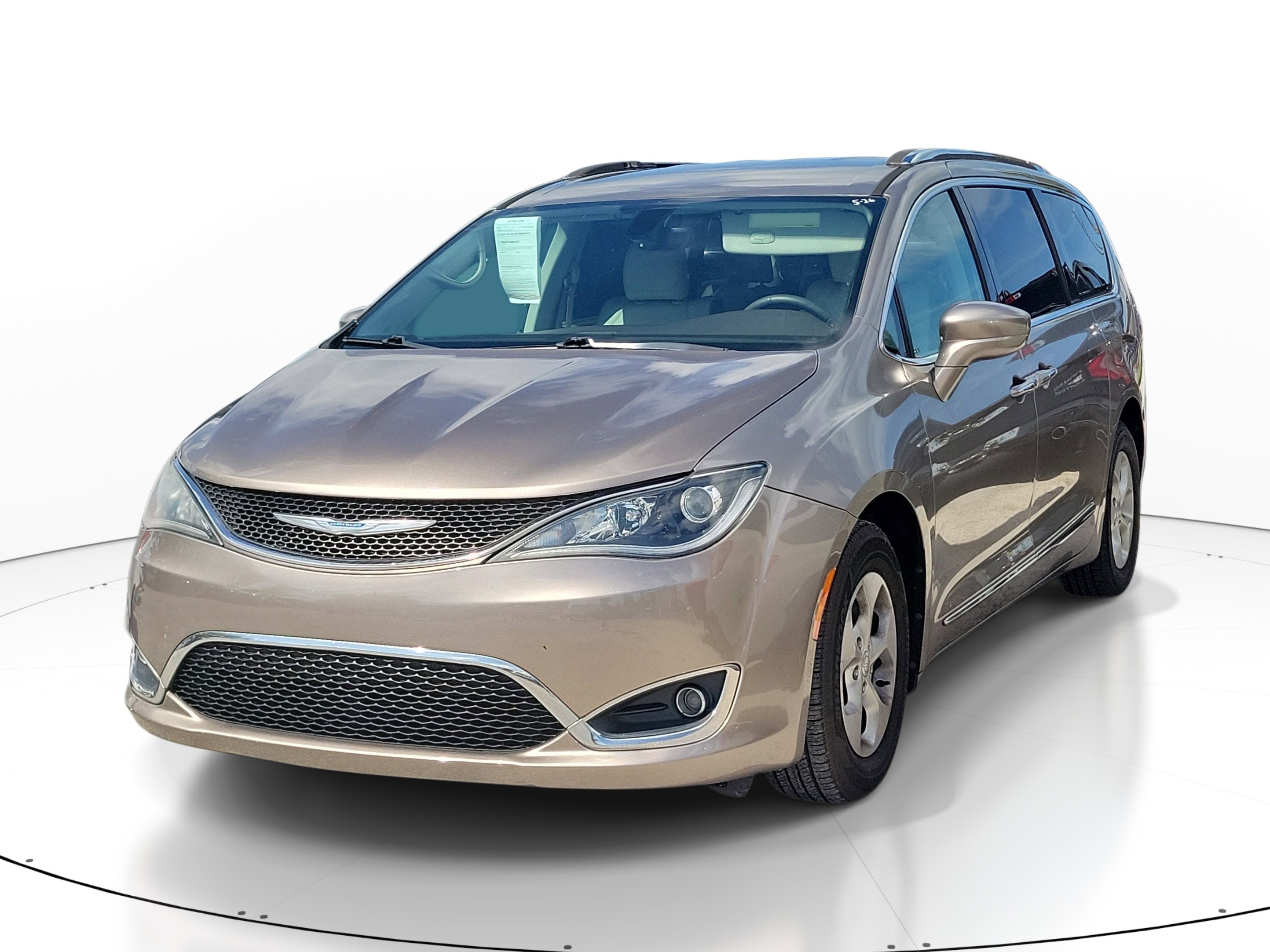 Used 2017 Chrysler Pacifica Touring-L Plus FWD image 3