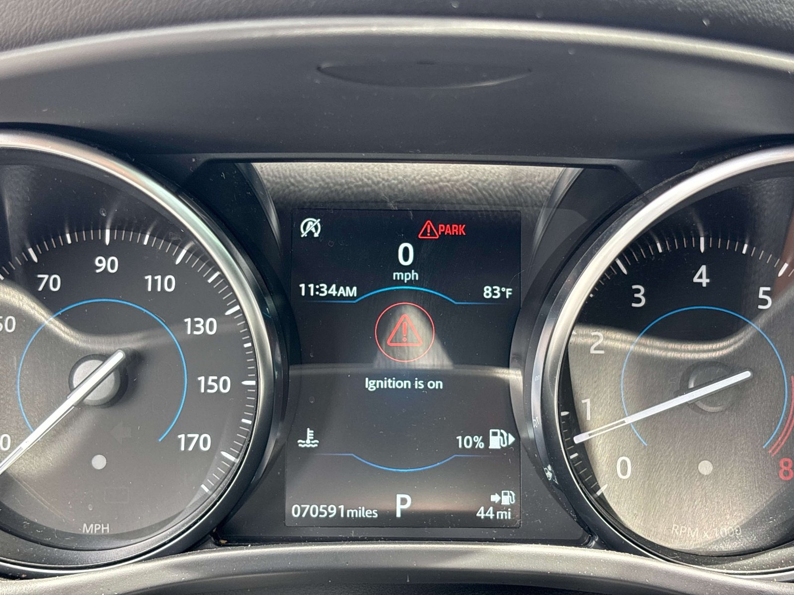Used 2019 Jaguar XE RWD image 19