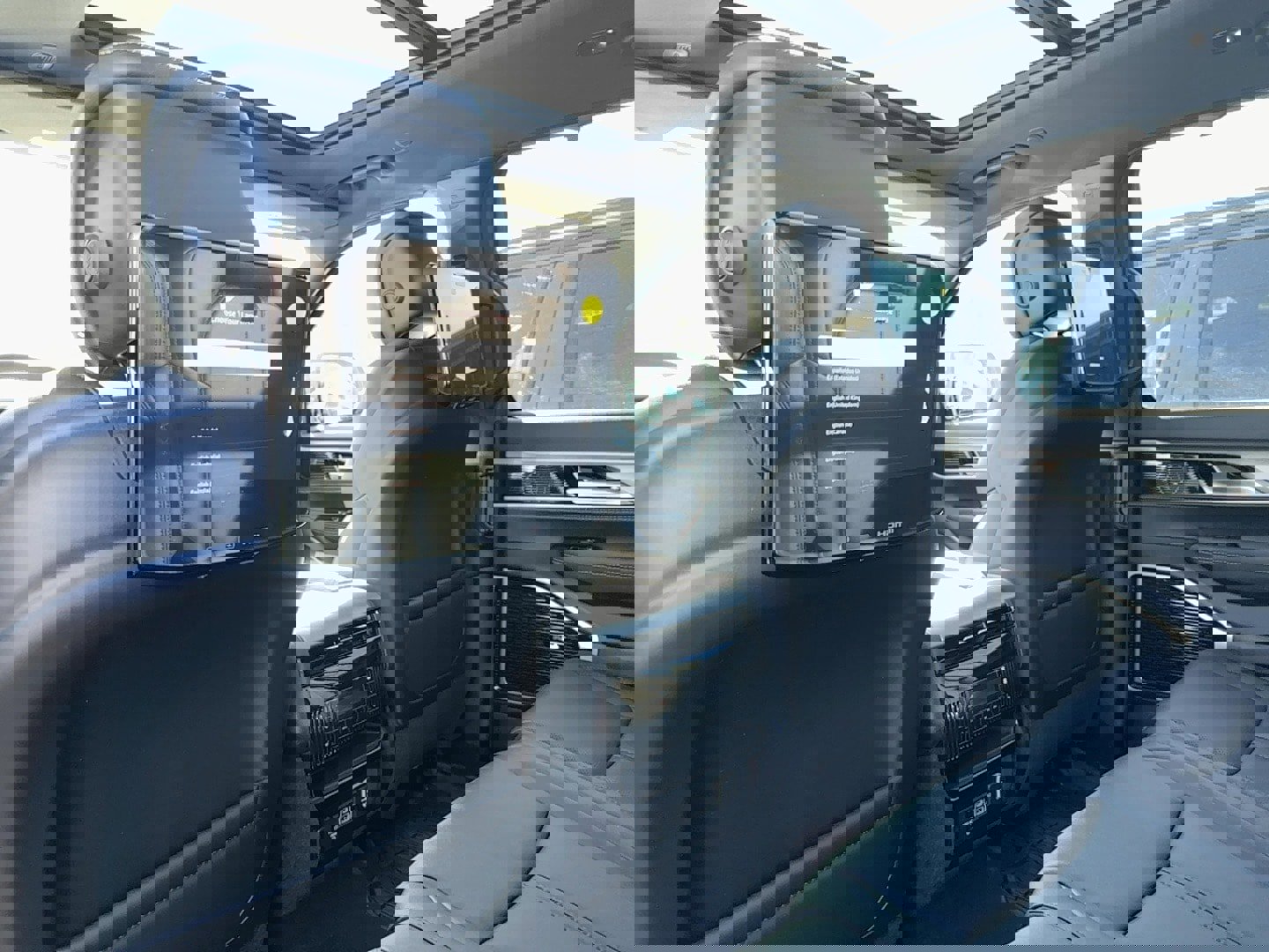 New 2026 Jeep Grand Wagoneer L Limited image 11