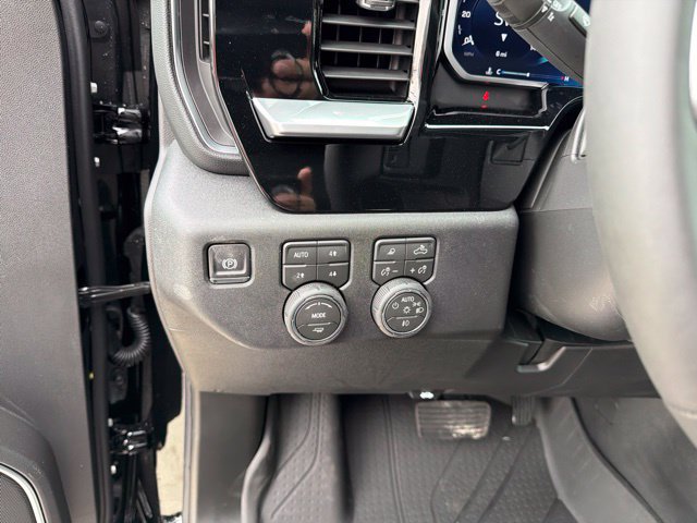 New 2026 Chevrolet Silverado 1500 RST w/ RST All Star Premium Package AWD/4WD image 14