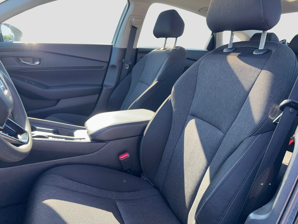 Used 2024 Honda Accord EX image 5