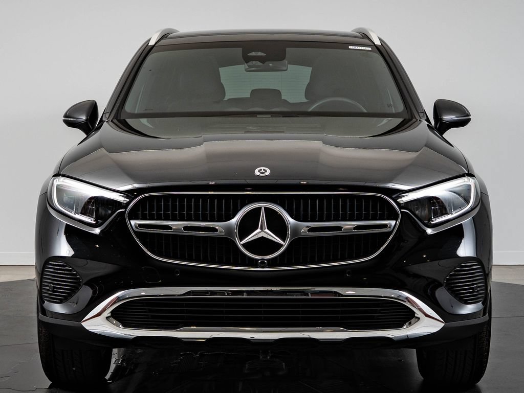Certified 2026 Mercedes-Benz GLC 300 4MATIC image 2