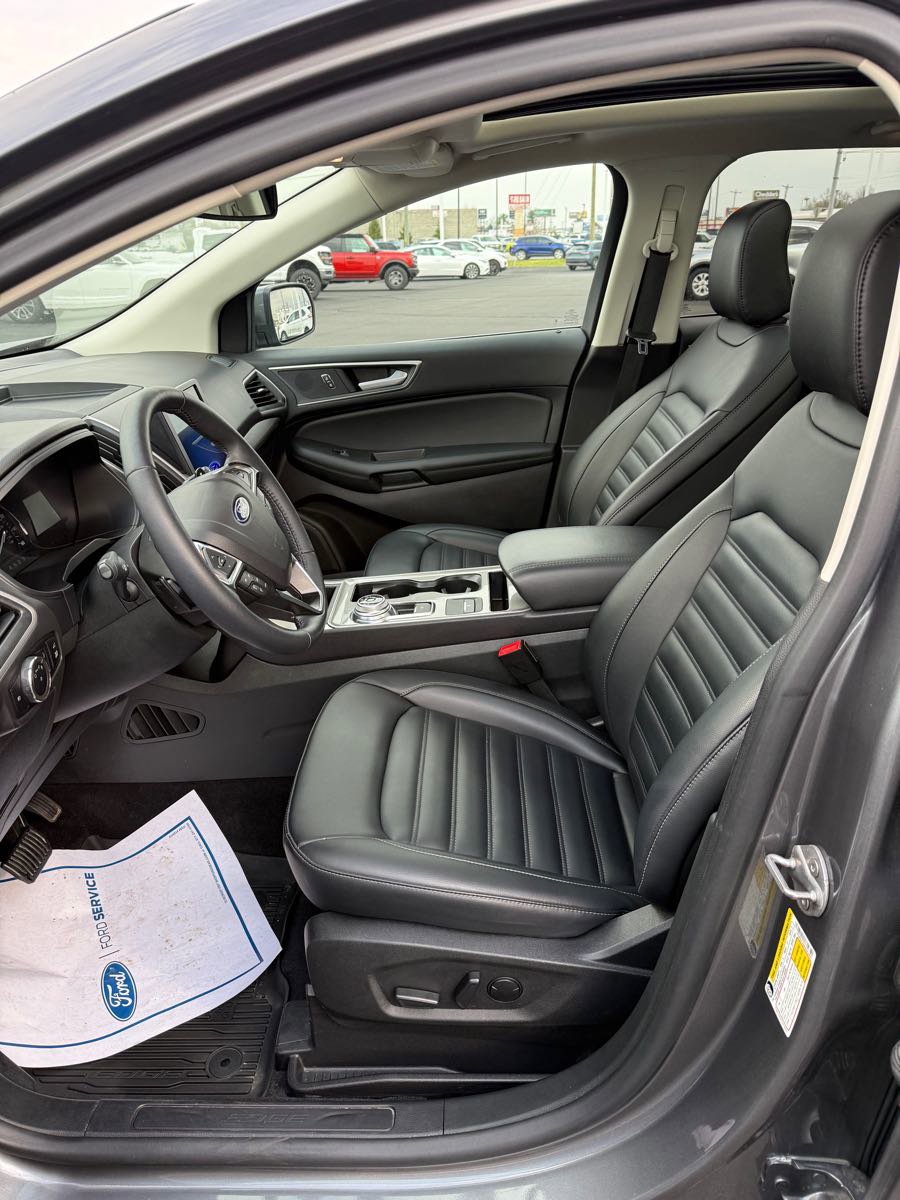 Used 2024 Ford Edge SEL w/ Convenience Package image 10