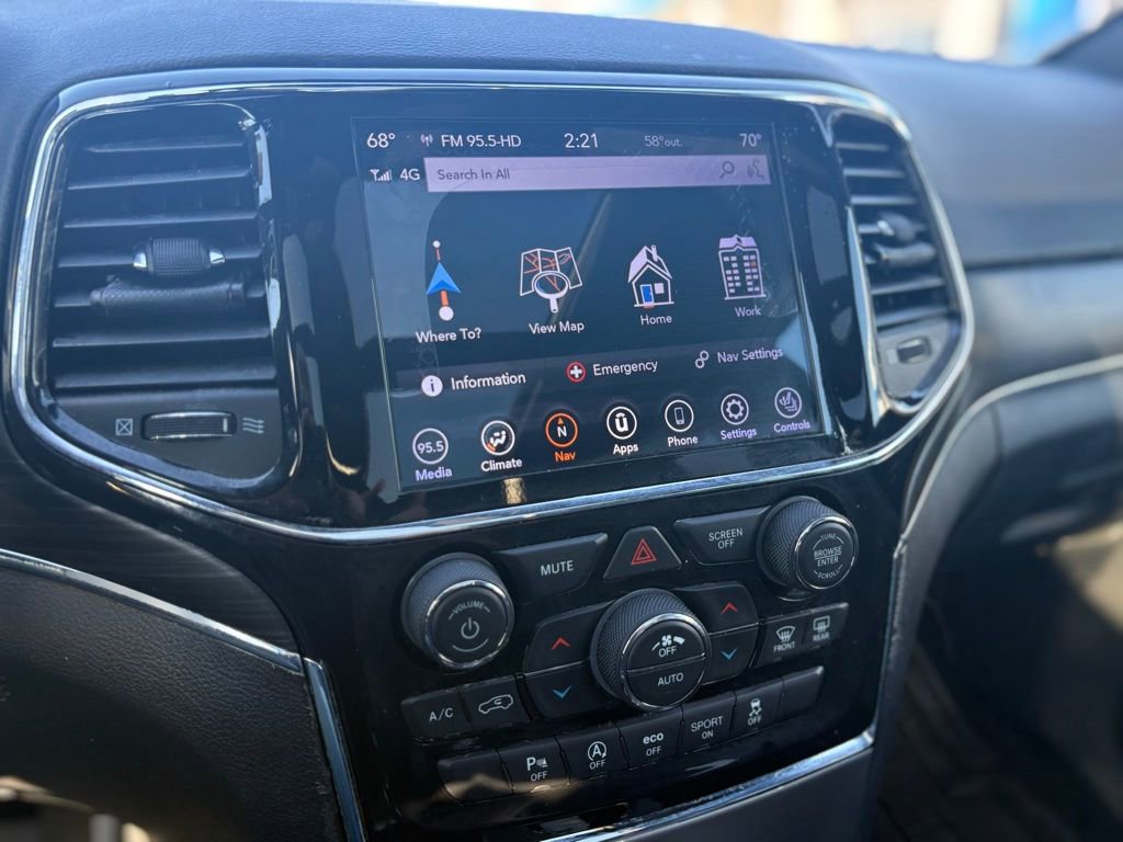 Used 2021 Jeep Grand Cherokee Limited w/ Luxury Group II image 19