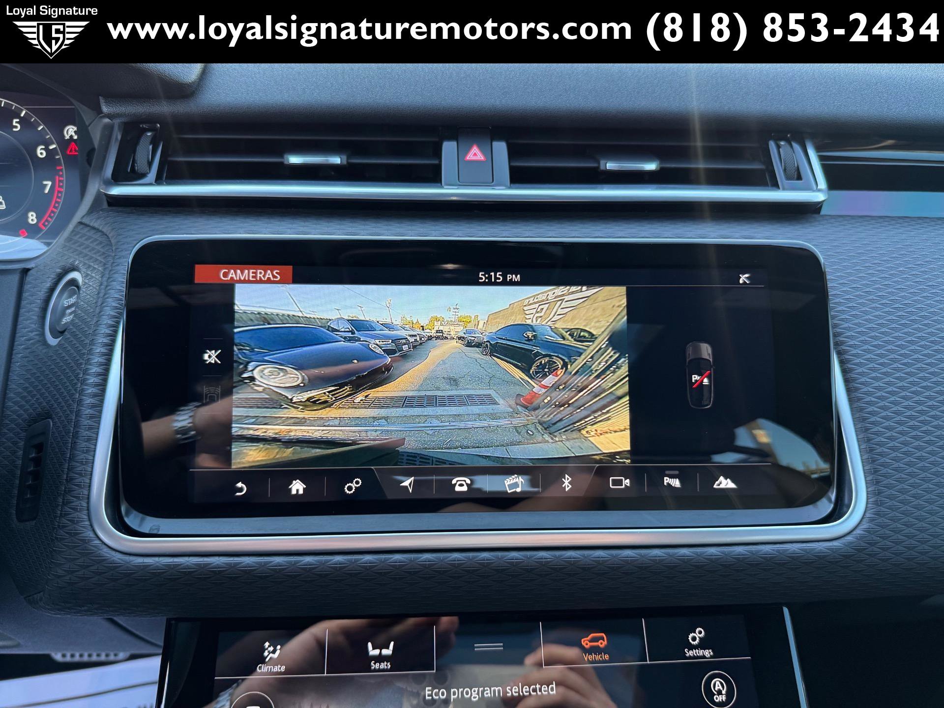 Used 2018 Land Rover Range Rover Velar R-Dynamic SE image 27