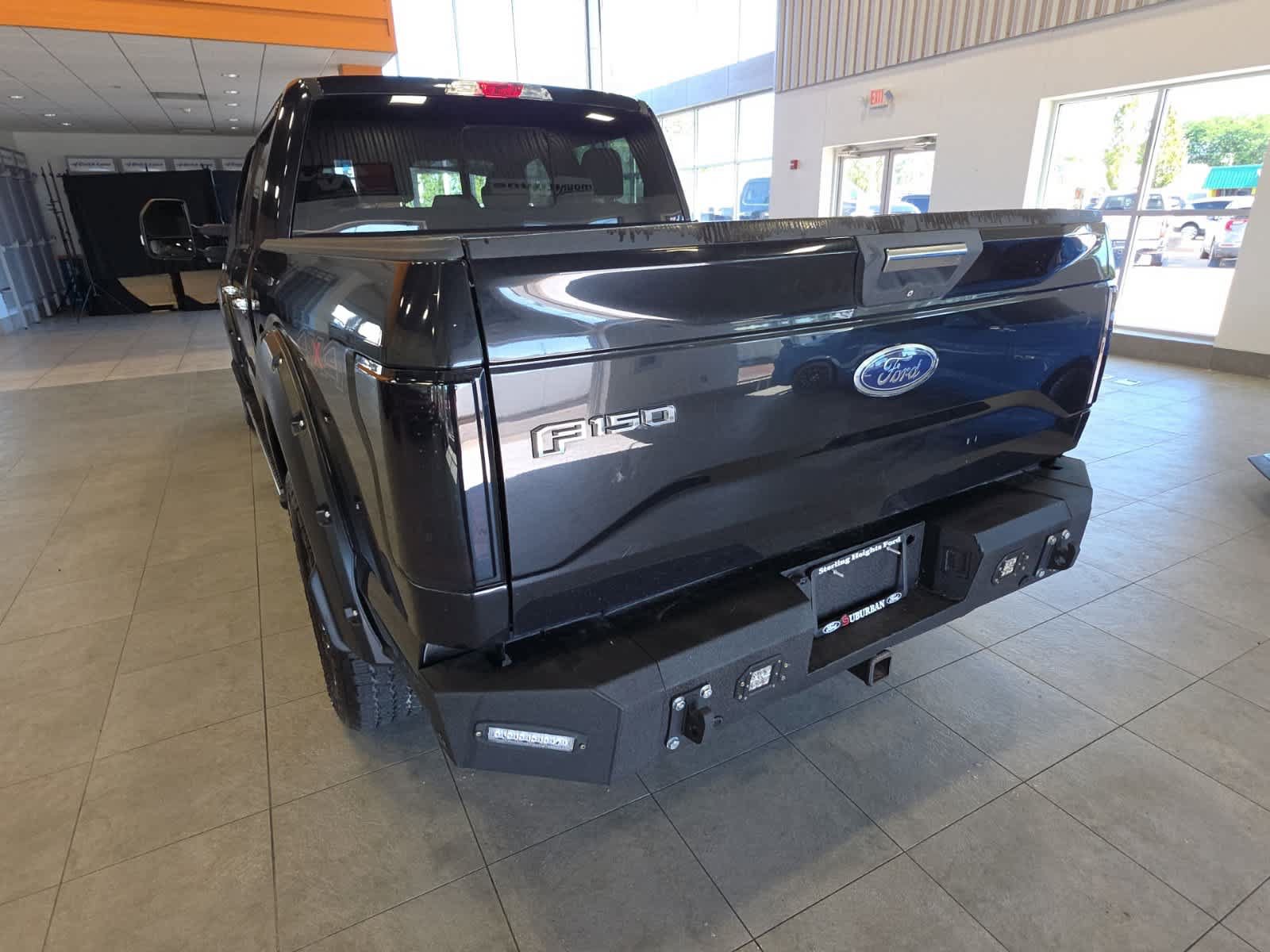 Used 2015 Ford F150 XLT w/ Equipment Group 302A Luxury AWD/4WD image 9