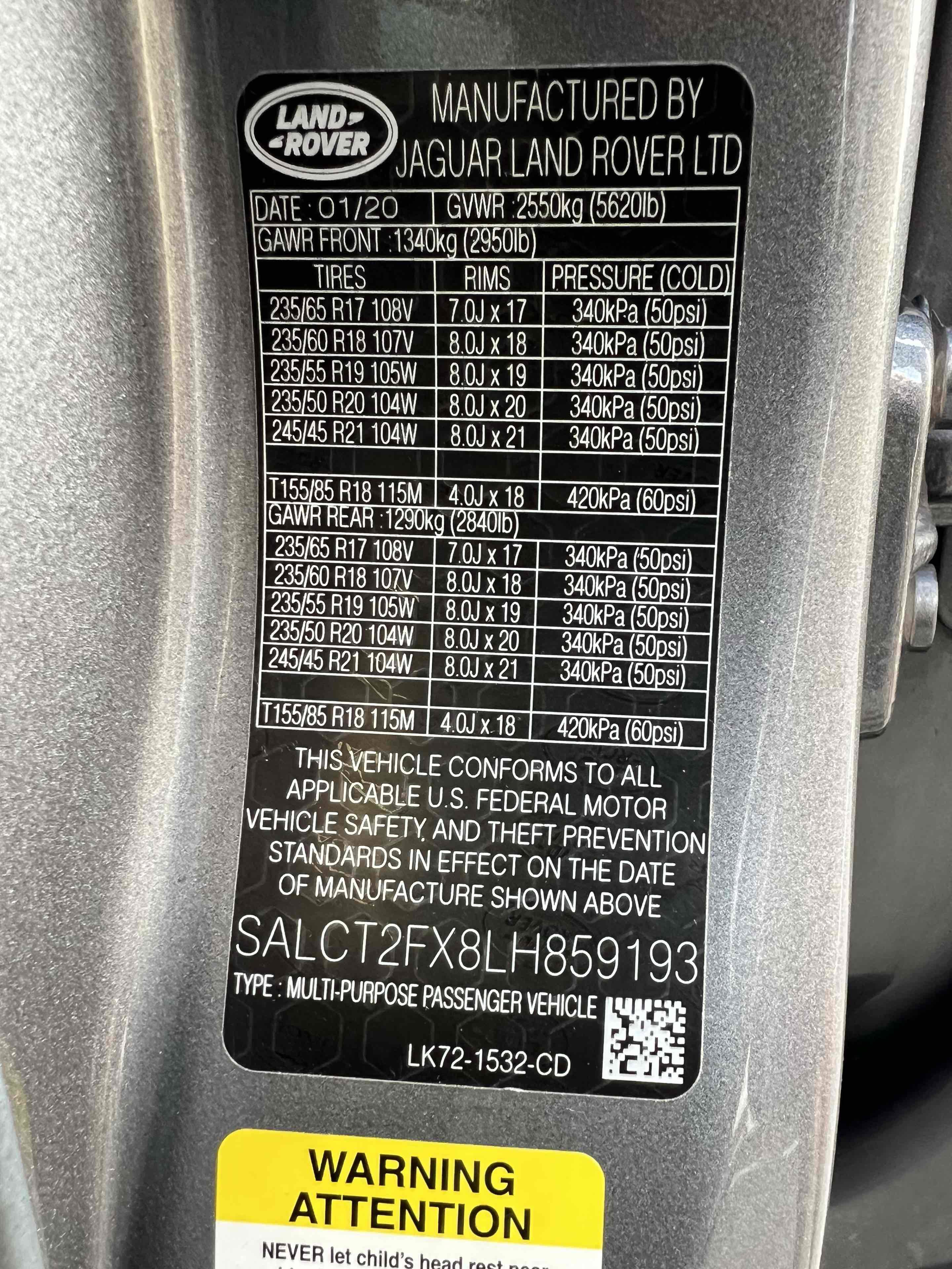 Used 2020 Land Rover Discovery Sport S R-Dynamic AWD/4WD image 11