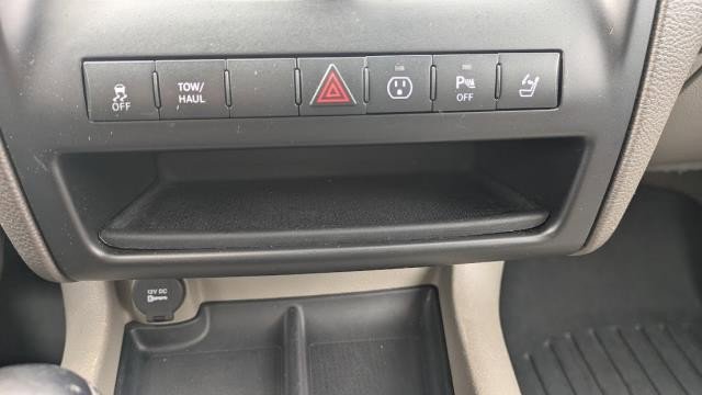 Used 2013 Dodge Durango Crew w/ Trailer Tow Group IV AWD/4WD image 11