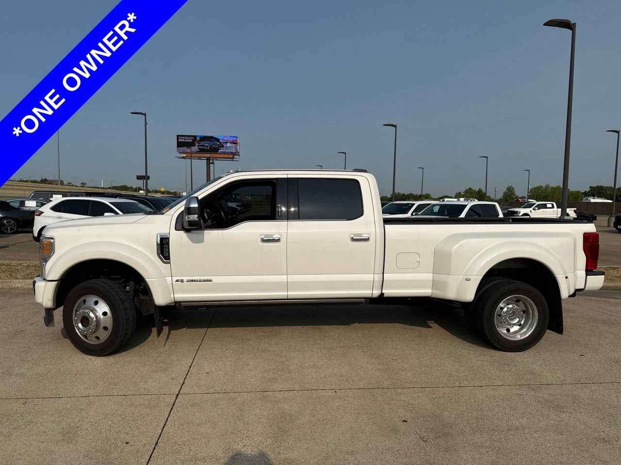Used 2020 Ford F450 Platinum w/ FX4 Off-Road Package AWD/4WD image 3