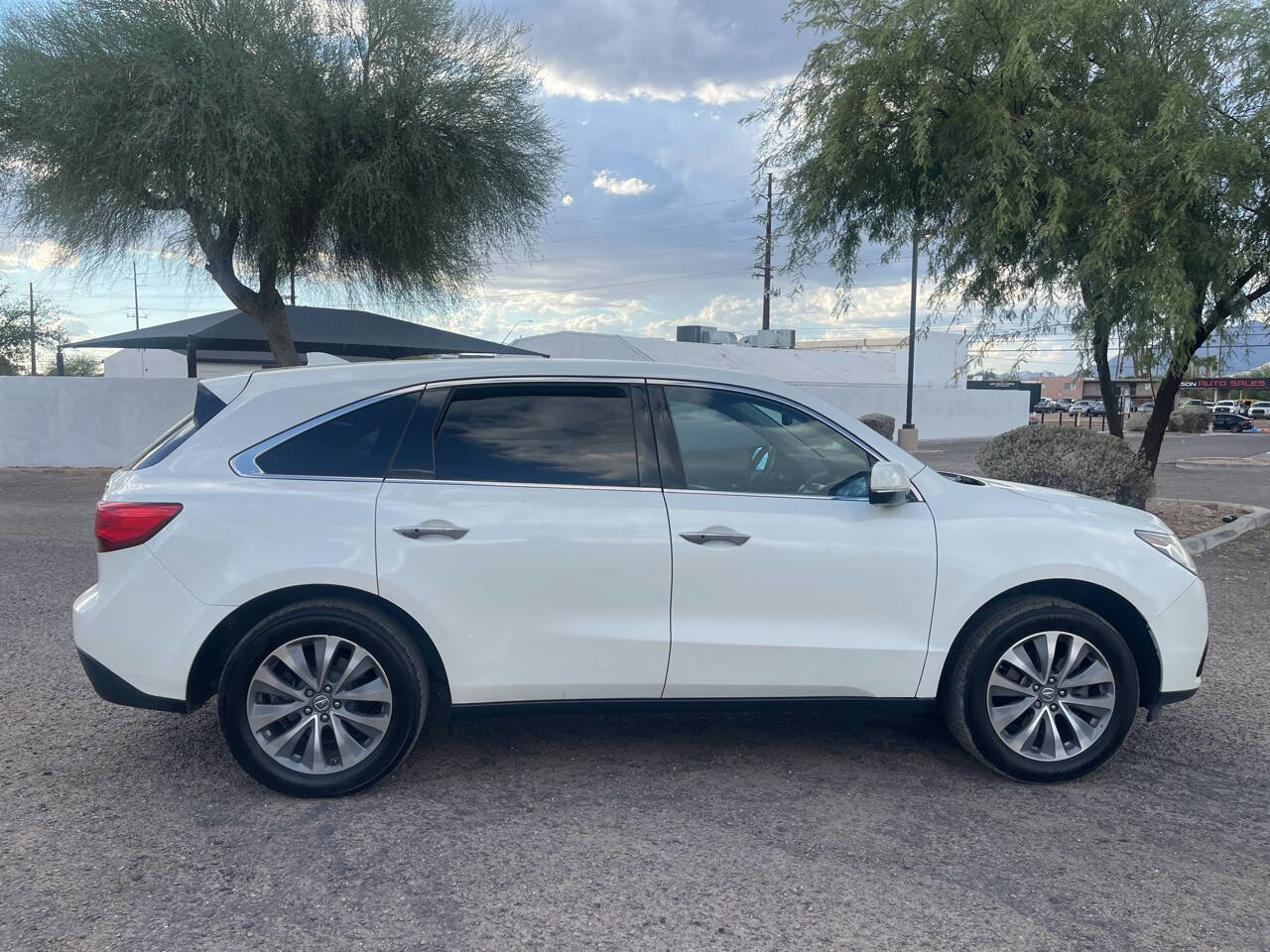 Used 2014 Acura MDX SH-AWD w/ Technology Package image 9