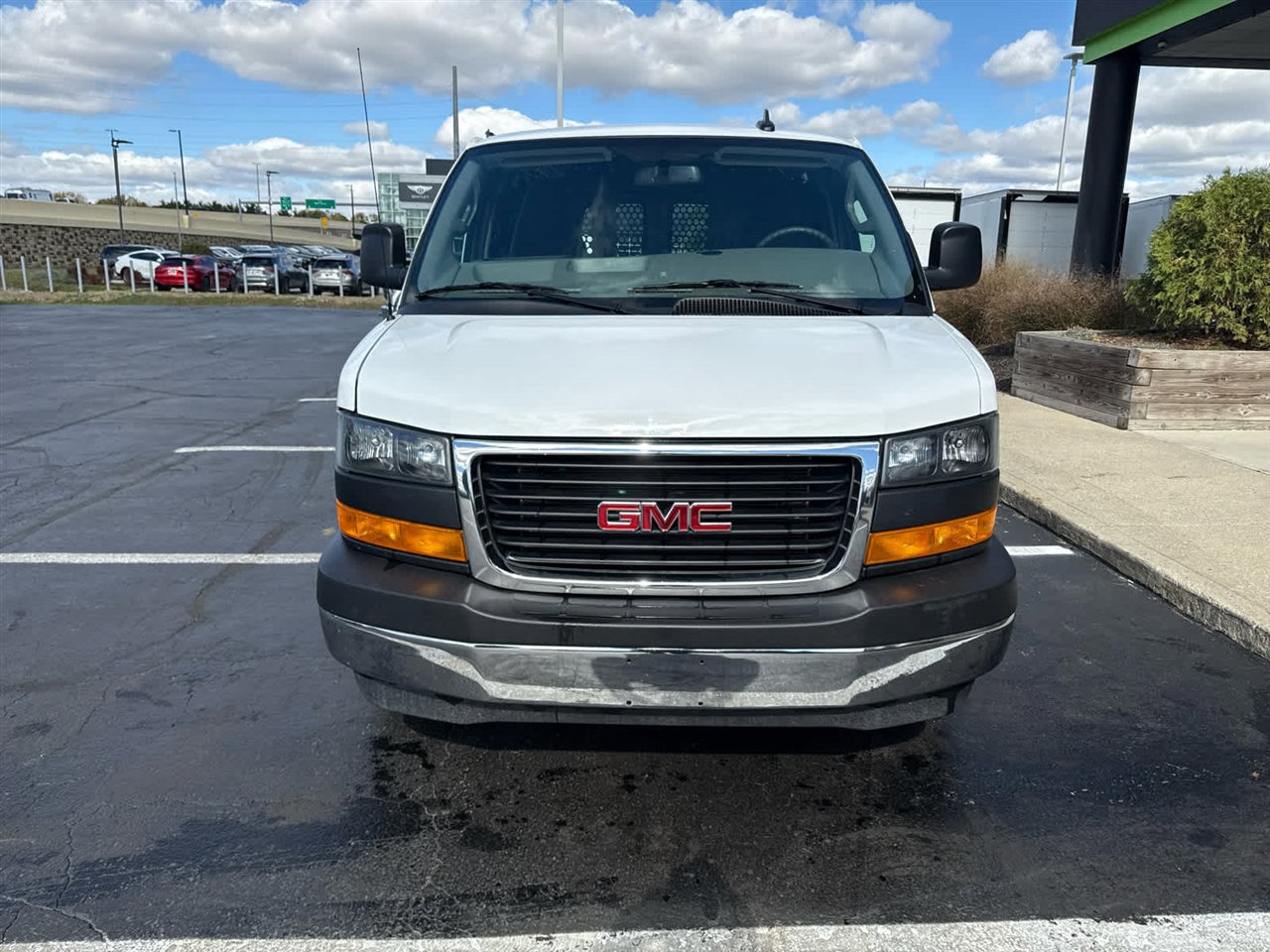 Used 2024 GMC Savana 2500 w/ Driver Convenience Package image 3