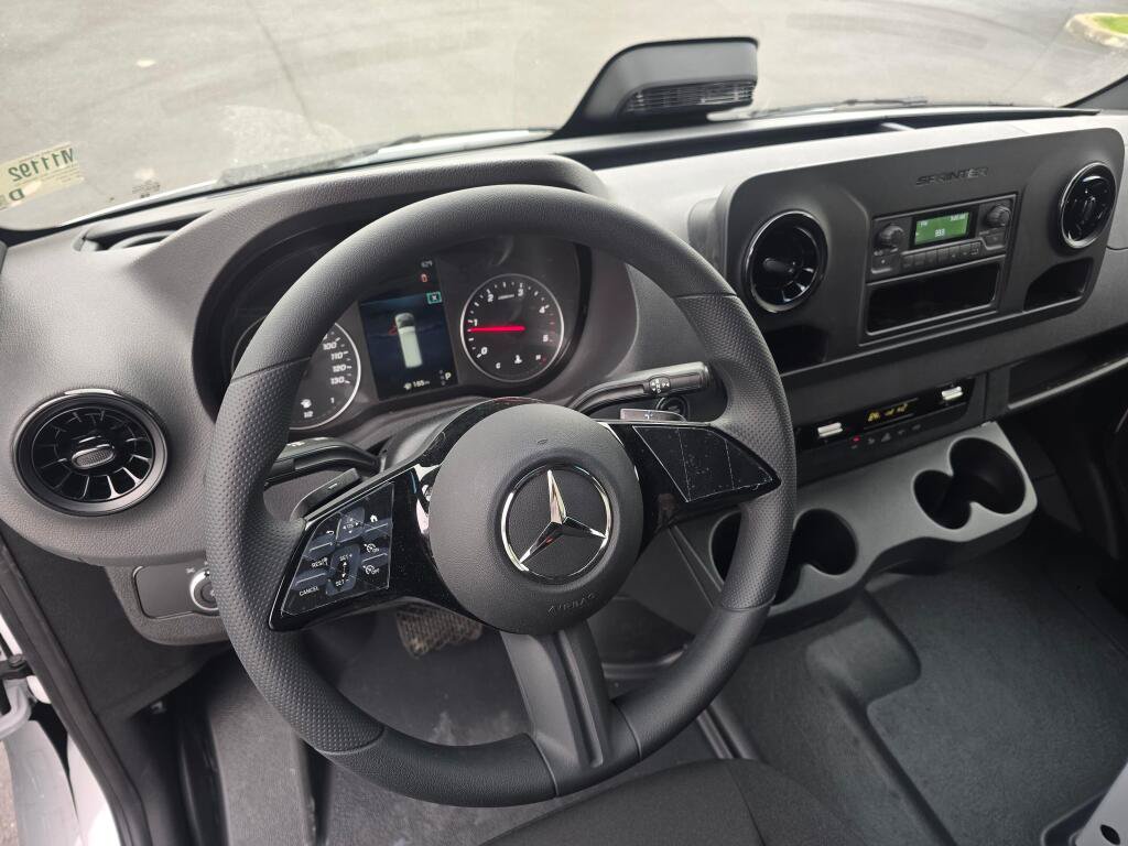 New 2026 Mercedes-Benz Sprinter 2500 image 11