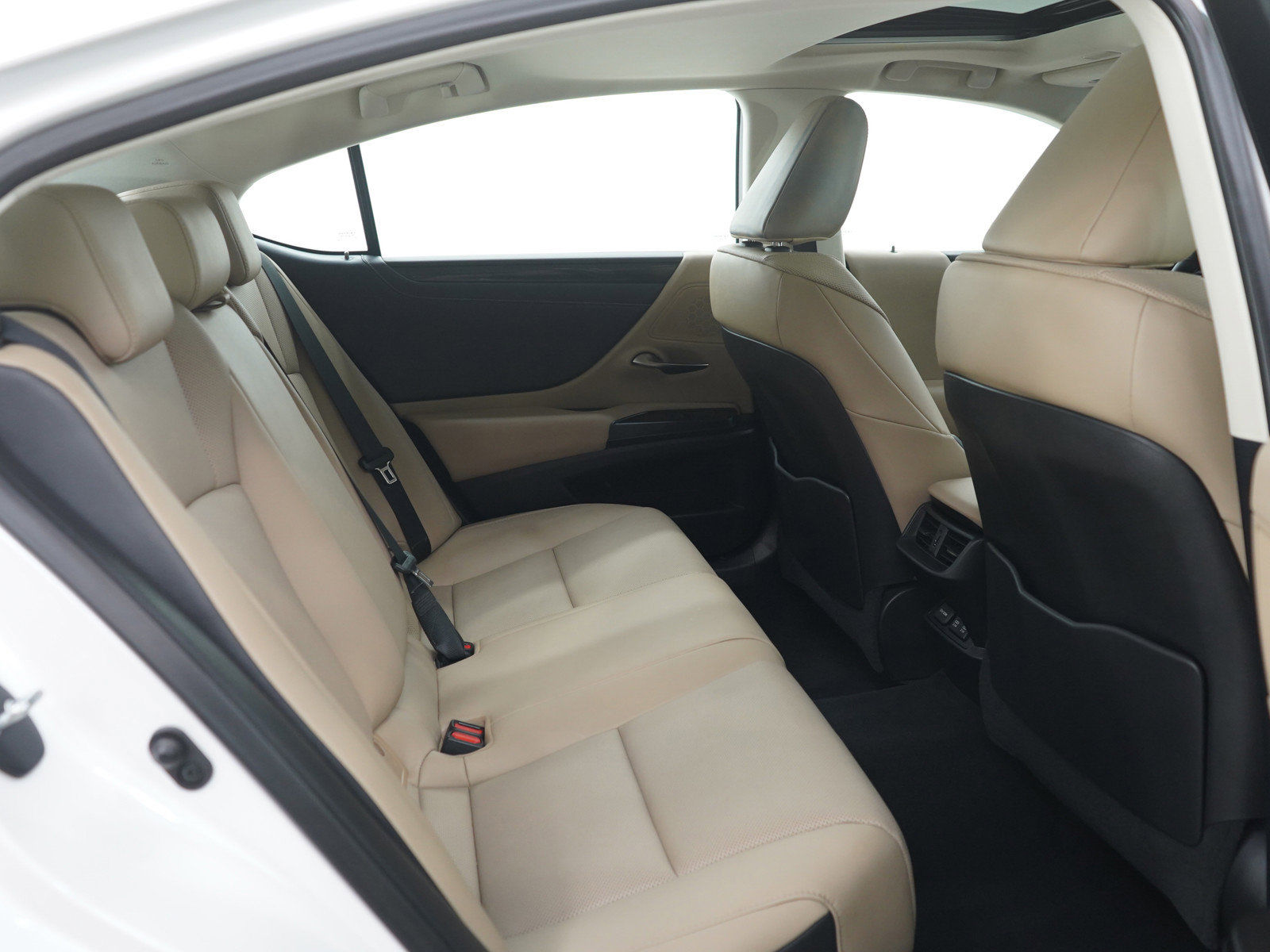 Used 2021 Lexus ES 350 w/ Accessory Package FWD image 12
