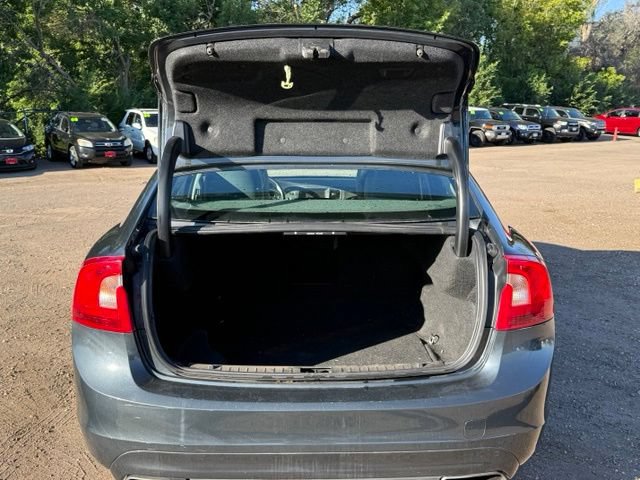 Used 2016 Volvo S60 T5 Premier w/ 19" Sport Package FWD image 16