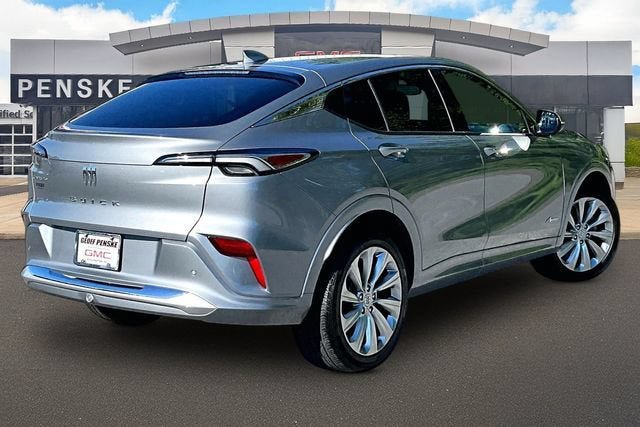 Used 2025 Buick Envista Avenir FWD image 2